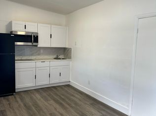 452 SW 6th St, Miami, FL 33130