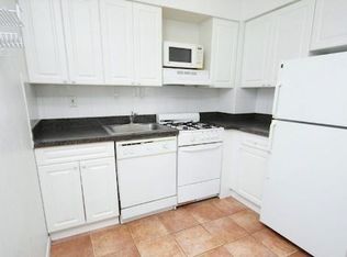 3062 30th St #1, Astoria, NY 11102