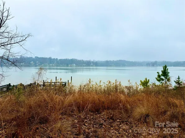 317 Rivercliff Dr #32, Stony Pt, NC 28678