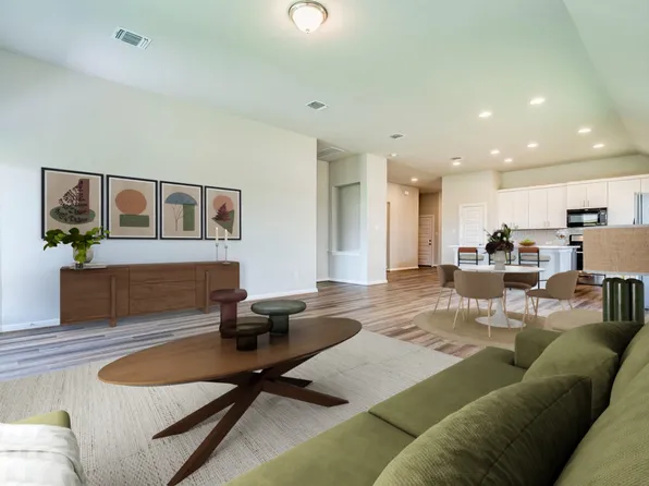 270 Rimrock Ct, Bastrop, TX 78602
