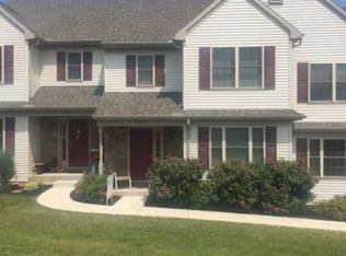 1272 Overlook Rd, Middletown, PA 17057