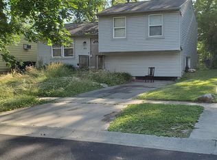 833 Burke Glen Rd, Toledo, OH 43607