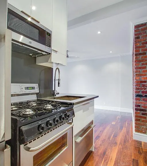 1596 Lexington Ave #3B — Photo 4