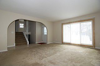 1st image of 481 Edgewood Dr