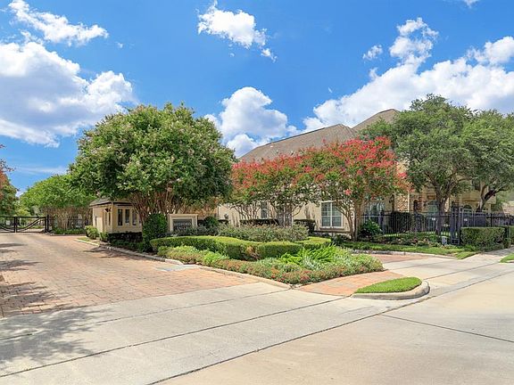 3rd image of 9131 Creekstone Lake Dr