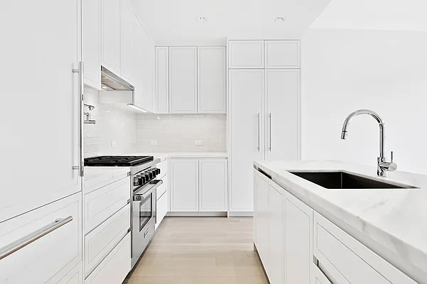 Sold by Corcoran | media 7