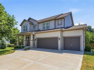 23313 W 52nd Ter, Shawnee, KS 66226