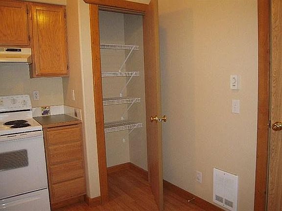 4th image of 8825 206th St SE #A