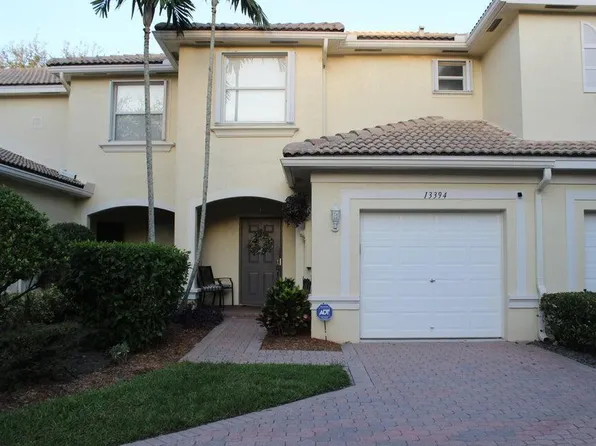 13394 Georgian Ct, Wellington, FL 33414