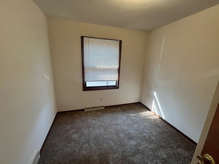 5306 Manitowoc Pkwy — Photo 29