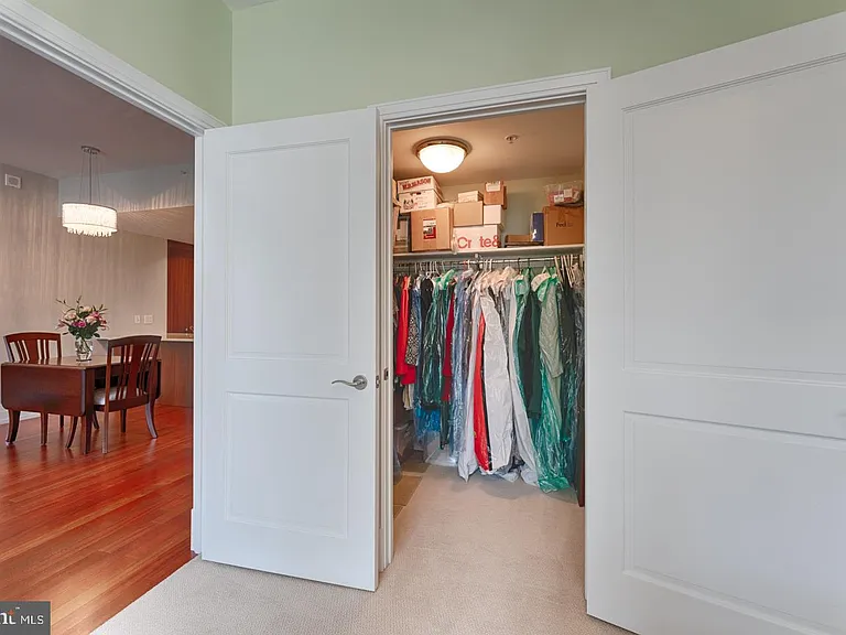 130 S 18th St #602 — Photo 14