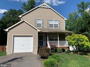 3609 2nd Ave, Edgewater, MD 21037