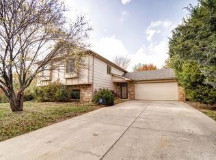 149 S Tarabury Ln, Wichita, KS 67209