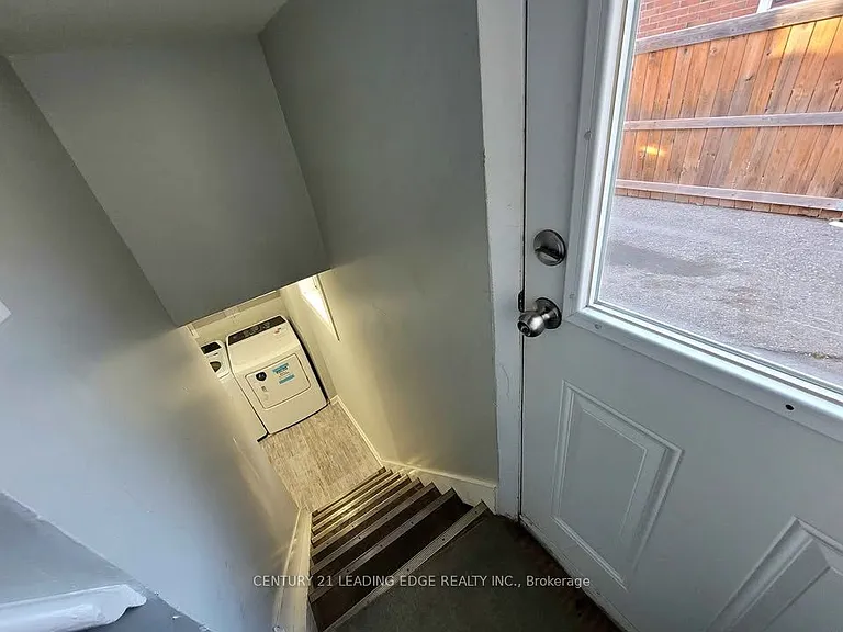 105 Wye Valley Rd — Photo 3