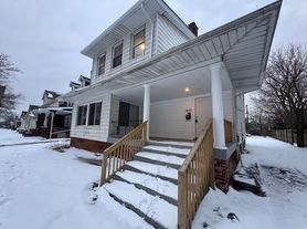 3445 East Blvd Cleveland, Oh. 44104, 2