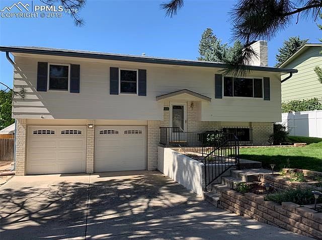 1st image of 5890 Del Paz Dr