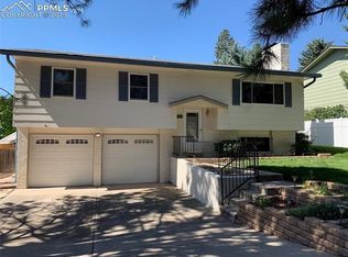 5890 Del Paz Dr, Colorado Springs, CO 80918