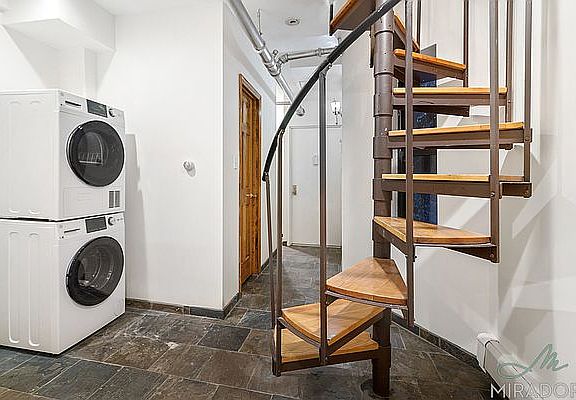 5th image of 223 Sullivan St APT 1D