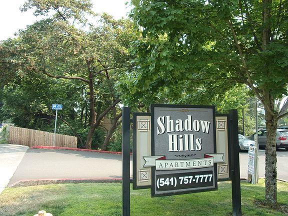 3rd image of 2740 SW Western Blvd #137-406