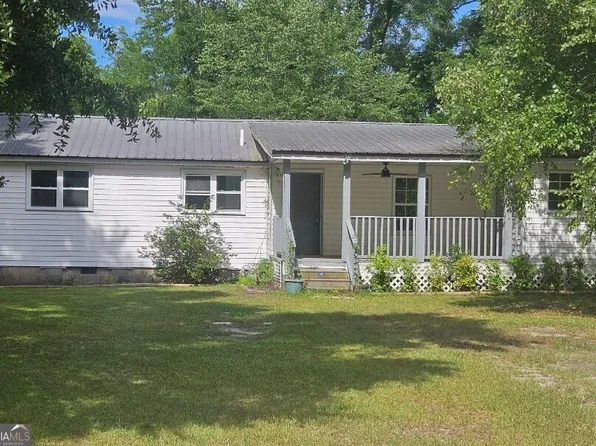 623 Virginia Ave, Millen, GA 30442