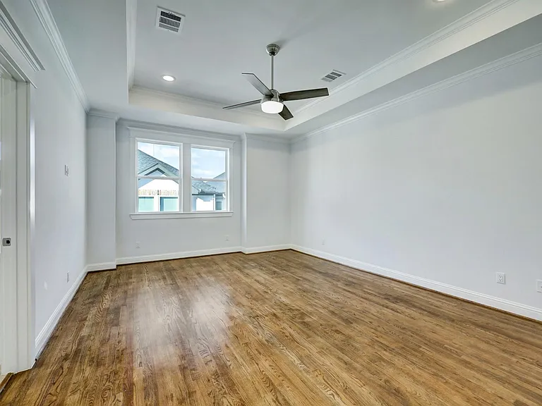 2814 Princeton St — Photo 15