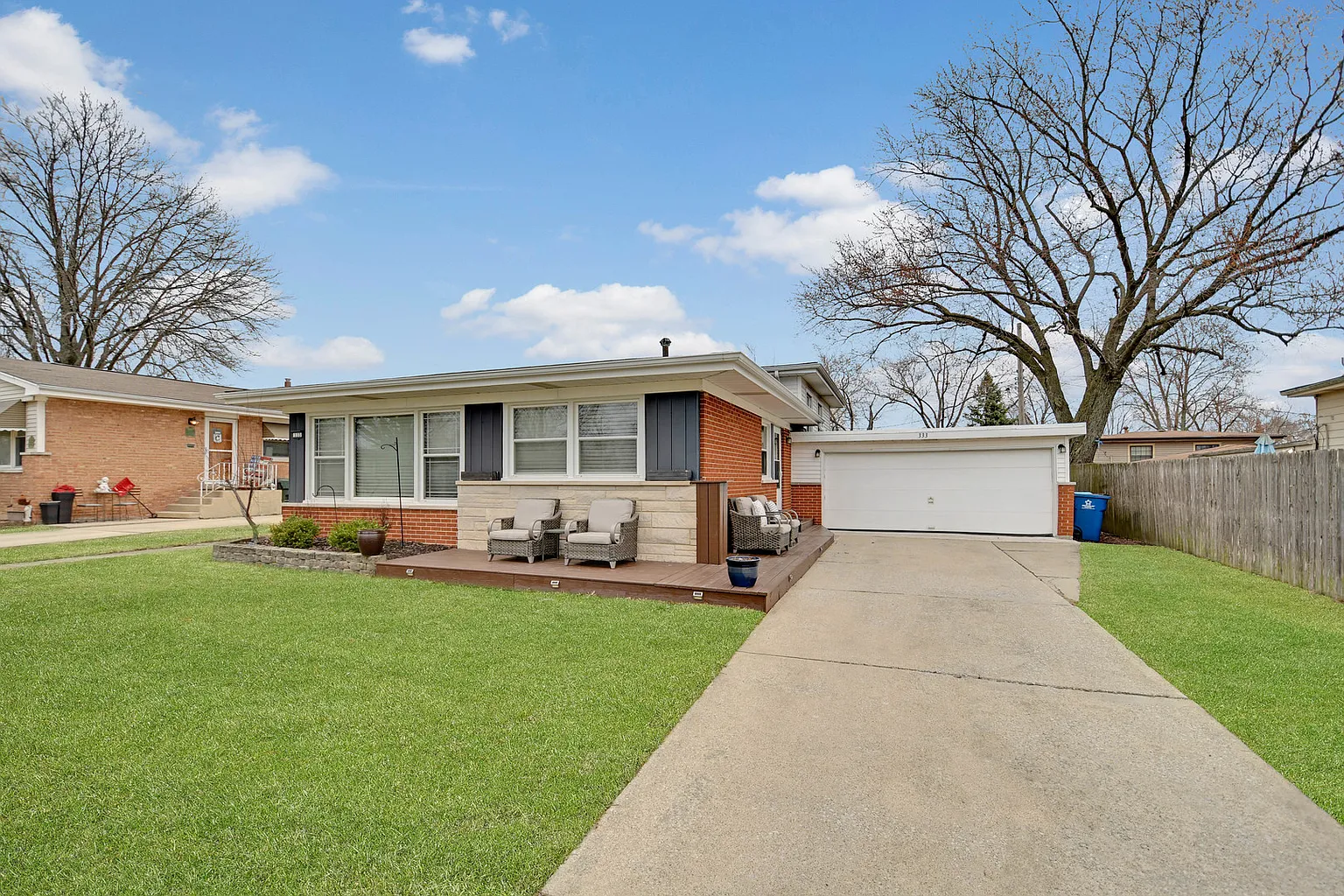 333 Homewood Ct photo 1