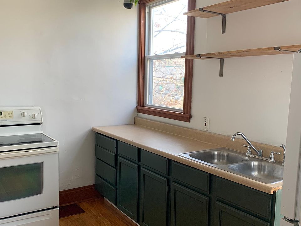 1st image of 2604 Harris Ave APT 4