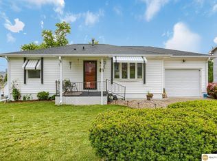 5519 N 69th St, Omaha, NE 68104