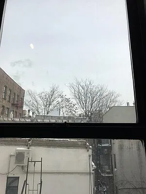 Rented by Chartwell Manhattan Realty | media 14