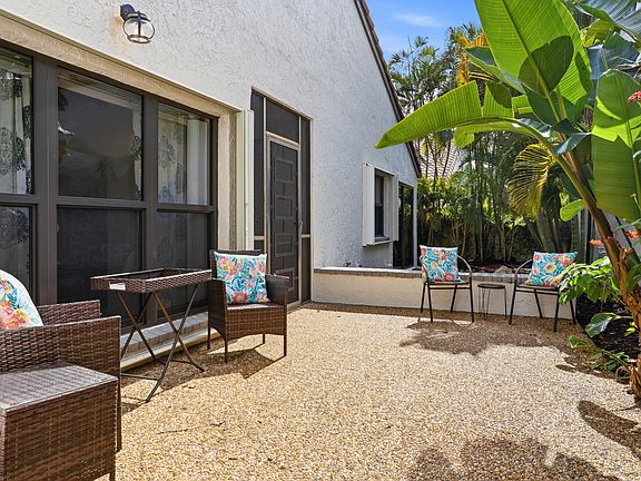 4th image of 11810 Kiva Drive