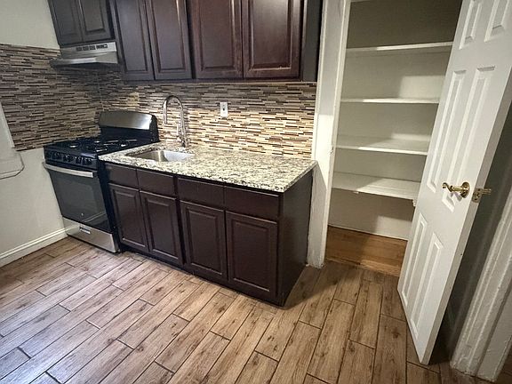 2nd image of 254 Joralemon St #319