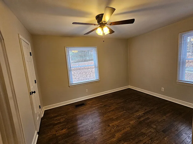 2802 Willocks Ave — Photo 9
