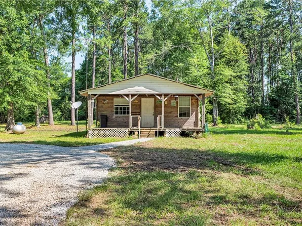 138 Goodman Rd, Glenmora, LA 71433