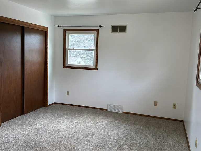 6846 S Ash St — Photo 14