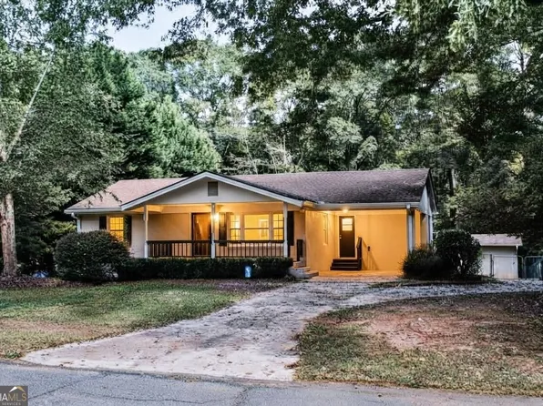 436 Twinwood St, Thomaston, GA 30286