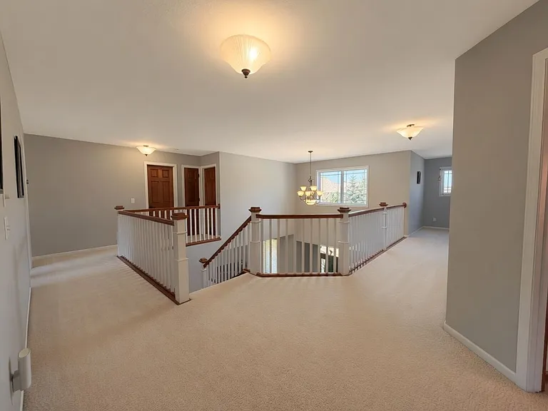 1443 Bethesda Cir — Photo 30