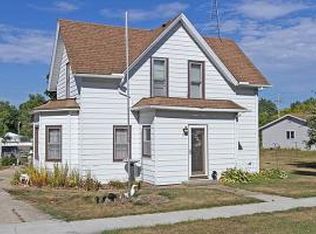 109 S Green St, Roland, IA 50236