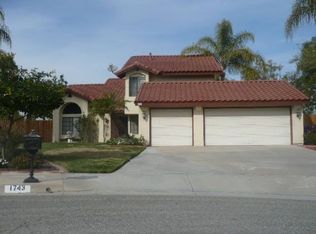 1743 Healy Pl, Riverside, CA 92506
