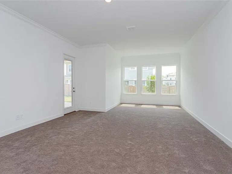 10176 Brocksport Cir — Photo 23