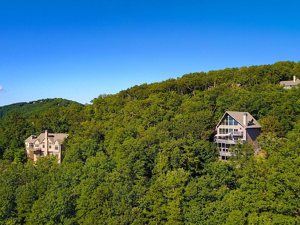 Views and tons of Privacy!