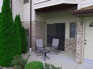 5524 Washington Rd APT 107, Kenosha, WI 53144