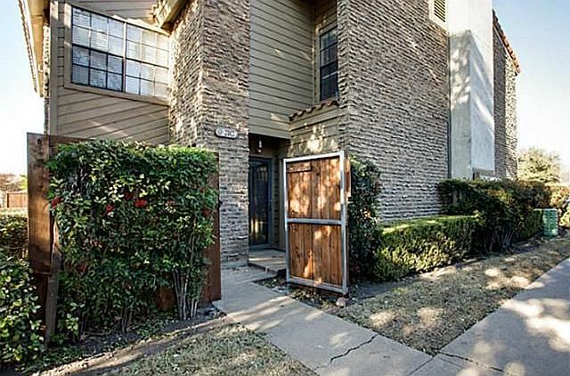 1st image of 333 Melrose Dr APT 21C