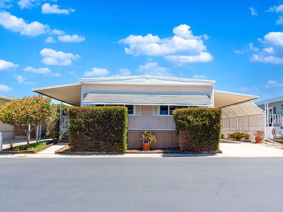 1st image of 90 Jeannine Ct #90