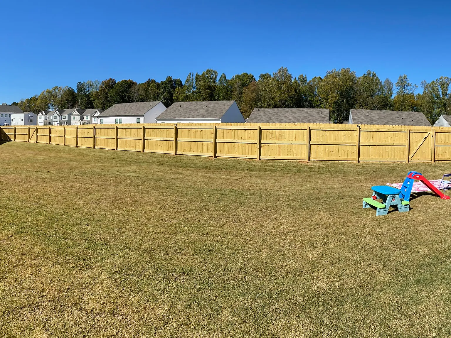 5 bed, 2804 sqft, $2,600 — Photo 3
