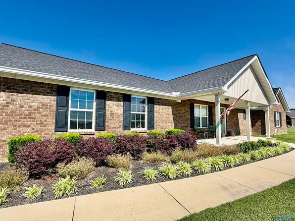 275 County Road 468, Centre, AL 35960
