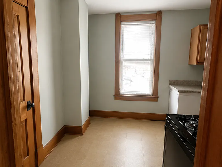 320 Alabama St — Photo 19