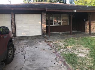 3914 Grapevine St, Houston, TX 77045