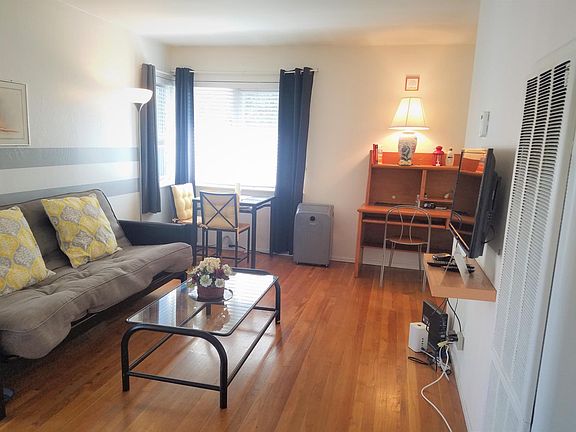 3rd image of 2705 Alma St #2705