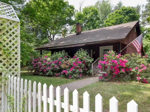 642 Polikoff Rd, Sheffield, MA 01257