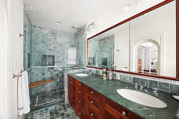 Sold by Corcoran | media 14